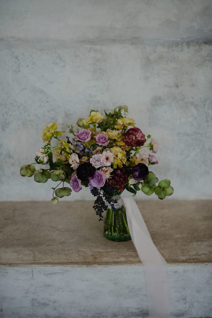 garden-style wedding in Mexico, ranunculus and lisianthus bouquet, luxury wedding flowers Mexico